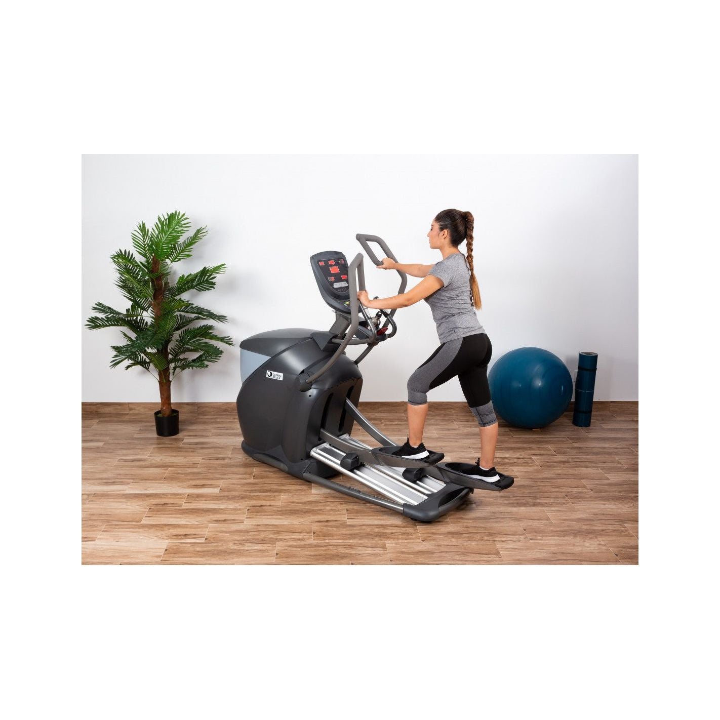 EKA CROSS-TRAINER